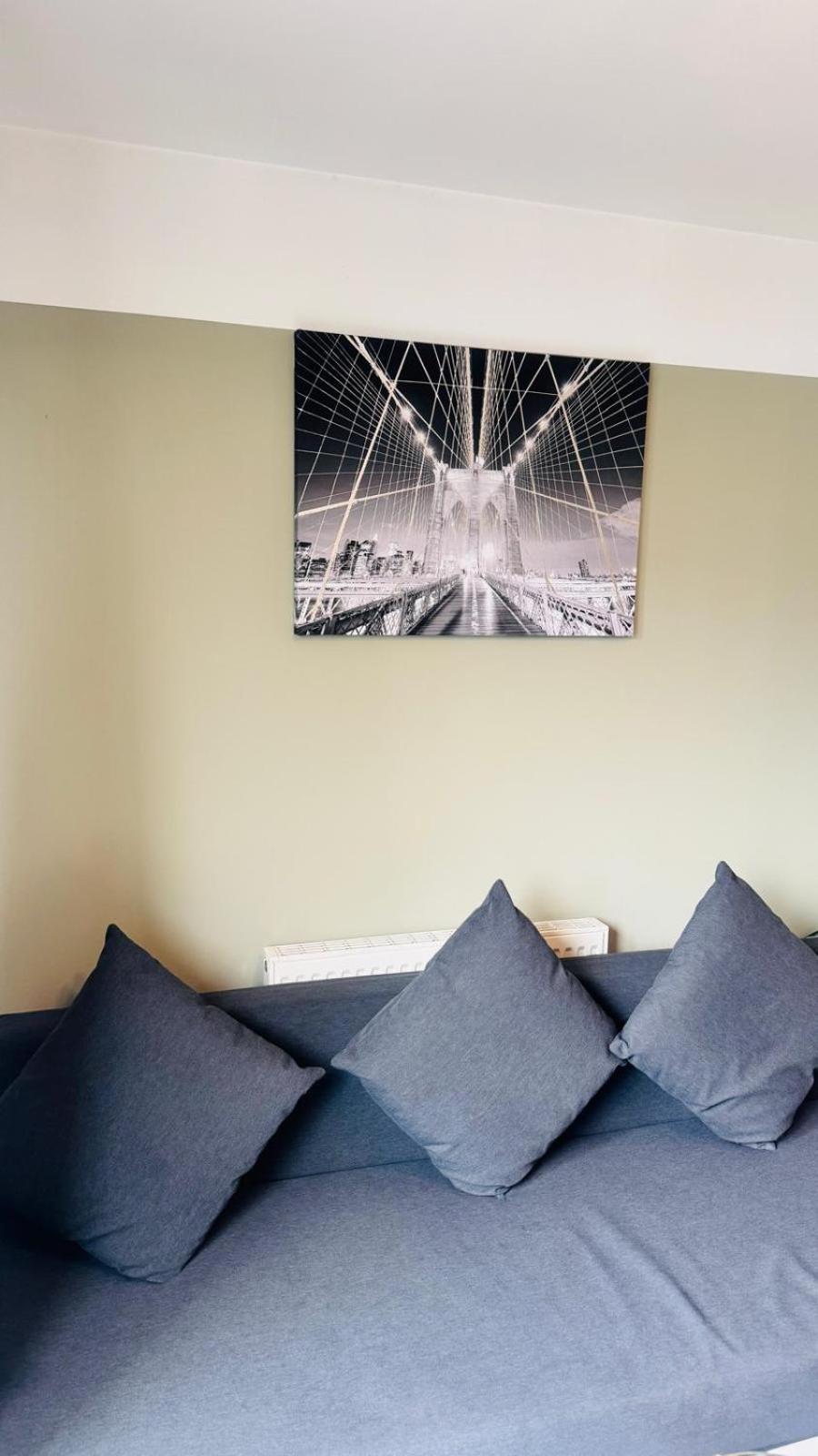 Entire Apartment Next To Canary Wharf In Londra Esterno foto